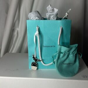 MINT CONDITION Tiffany & Co. Silver Extremely Limited Mothers Day Bird Charm